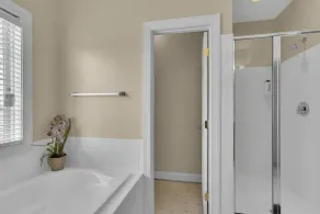 Luxurious Stylish 5BD+Office/13Mins IAD Airport - Image 5