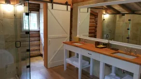 Lyxstuga & Glamping Barn på 7 vackra tunnland med 1/3 kilometer Hermosa Creek - Image 3