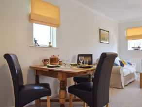 2 Schlafzimmer Unterkunft in Wootton Bridge, near Ryde - Image 5