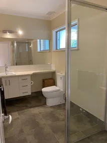 Secluded accommodation in close proximity to the picturesque township of Bright. - Image 3