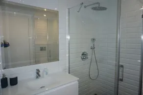 AWESOME FIRST LINE BEACH APARTMENT - Image 4