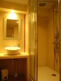 RENT CHARMING STUDIO - Image 2