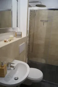 New built holiday house, Pool, Wlan, Aircon, close to sea, TV, barbecue... - Image 4