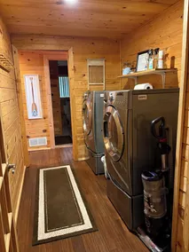 Nature lovers paradise w/direct access to lake,  trails & ample trailer parking. - Image 3