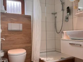 Einzelzimmer, Dusche, WC, Nichtraucher - Hotel Bastenhaus - Image 4