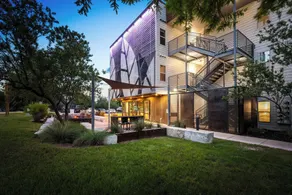 Stunning brand new South Austin condo 2 mi from DT - Image 5