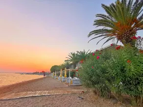 Cunda Hotel - Image 4
