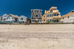 Belle maison sur une plage privée, pour 11 personnes! Amenez votre famille et vos amis! - Image 4