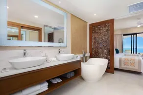 Christmas Week 2025 - Five Star Villa La Valencia Beach & Spa Resort-Two-Bedroom - Image 3