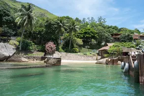 East Point. Spectacular beachfront house for 24 people. Private beach. - Image 3