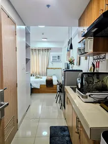 Acellyne's Suites at Green 2 Residences with Netflix! - Image 4
