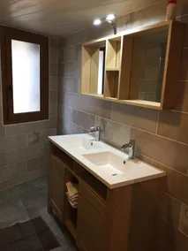Bright, cozy, air-conditioned, family Apt. 80M2, 3 bedrooms, private garage - Image 3