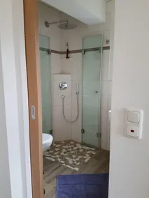 Ferienwohnung Hochfelln mit 2 Schlafz.m. je Du-wc, 80 m² bis 4 Personen im EG, Terrasse - Image 2