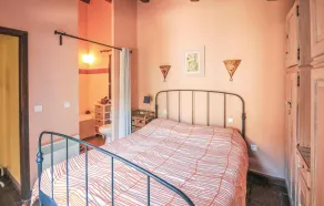 Beautiful home in Aups - Image 5