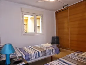 Vackert möblerad rymlig lägenhet med 2 sovrum på andra våningen med utsikt - Image 5