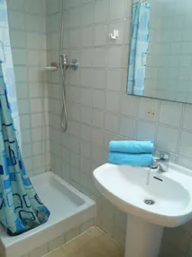 285-Appartement en première ligne de plage avec parking privé - Image 2