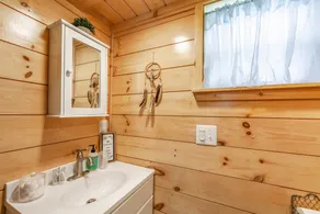 Peaceful Getaway In Charming Tiny House - Image 5