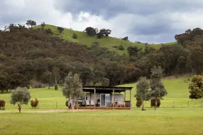 Glamper `Forbes` The Village Green - Image 5