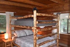 Riverfront Farwood Cabin Retreat - Image 3