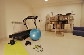 Vackert radhus med privat pool - Image 3