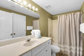 ☀️Gulf Views-Pet Friendly🐾Across from Beach-Complex Pool-3BR Ciboney 4009☀️ - Image 4