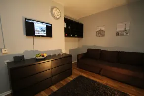 Heart of Shoreditch Molesey Apartments - Image 5