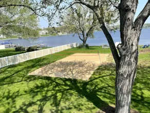 Lake Front 2.20 acre estate  Private boat launch with pier - Image 2