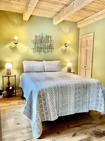 Sleeps up to 14. Stunning and spacious log cabin within 30 min of Brainerd. - Image 5