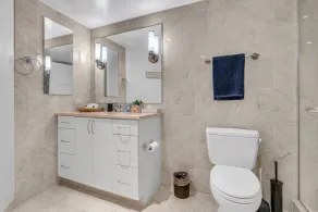 Centrally located Furnished Apt in Penn Quarter by RedAwning - Image 3