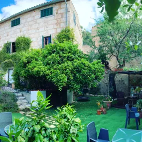 Casa Caimari Guest House - double room with private bathroom - Image 5