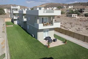 Holiday Luxury Villas - Image 2