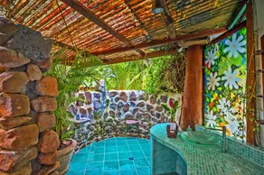 Beach Villa Cook - Robinson's Cove - Image 3