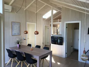 Cottage In Grønninghoved With View - Image 4