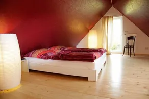 Vacation home with large garden, children welcome - Image 5