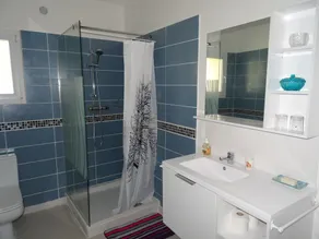 ORANGE, gîte  tout confort indépendant dans mas provençal, clim, wifi, piscine, - Image 2