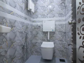 Hotel Platinum  - Image 2
