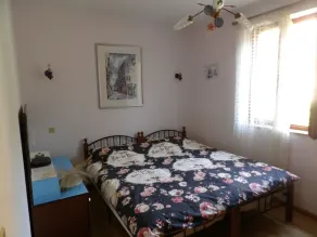 2 bedroom apartment in Pula - Image 4