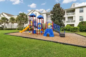 Landing Furnished Apartments near UNF - Image 3