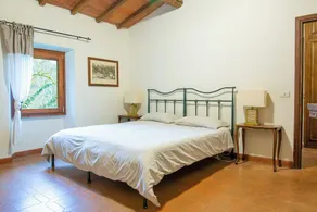 3 bedroom apartment in Tuscan farmhouse with private pool & game room | 8 guests - Image 5
