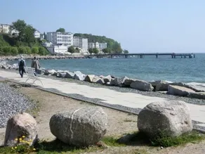 Apartment 1 - Sassnitz - Apartments in bath villa with Baltic Sea view - Image 3