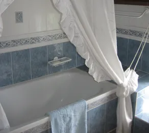Chateau / Country House - Image 3