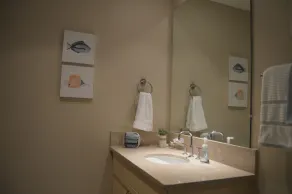 \"Diamond Retreat\" at Diamond Beach Resort, Beachy 2 bedroom Waterfront Condo - Image 4