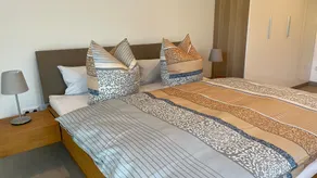Holiday Apartment \"Am Wall\" with Private Terrace & Wi-Fi - Image 4