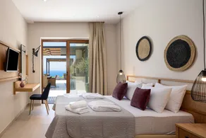 Dream vacation with stunning sunsets at Villa Violetta  - Image 4