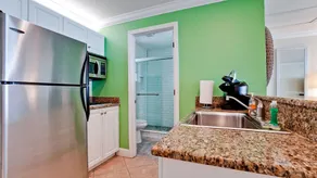 Amazing View, Updated Beachfront Condo - Image 2
