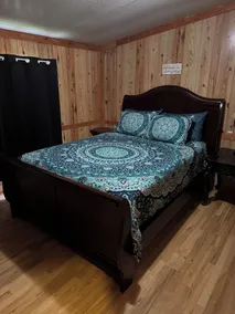 Cozy Secluded Cabin in the Heart of Hocking Hills hot tub retreat - Image 5