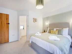 3 bedroom accommodation in Shepton Beauchamp, near Ilminster - Image 5