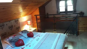 Charmerende sommerhus i et privilegeret miljø på 3 hektar med åben udsigt - Image 3