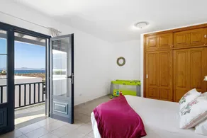 Holiday Home \"Cabo\" with Sea View and Private Terrace - Image 5