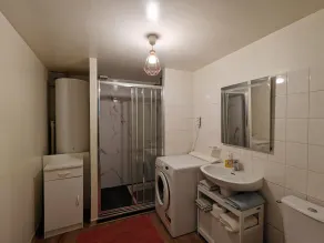 Gîte charmant avec jardin privatif et accès facile, idéal pour découvrir Argenton-sur-Creuse et Gargilesse-Dampierre. - Image 4